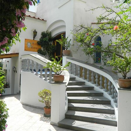 איסקיה Hotel Villa Hermosa מראה חיצוני תמונה